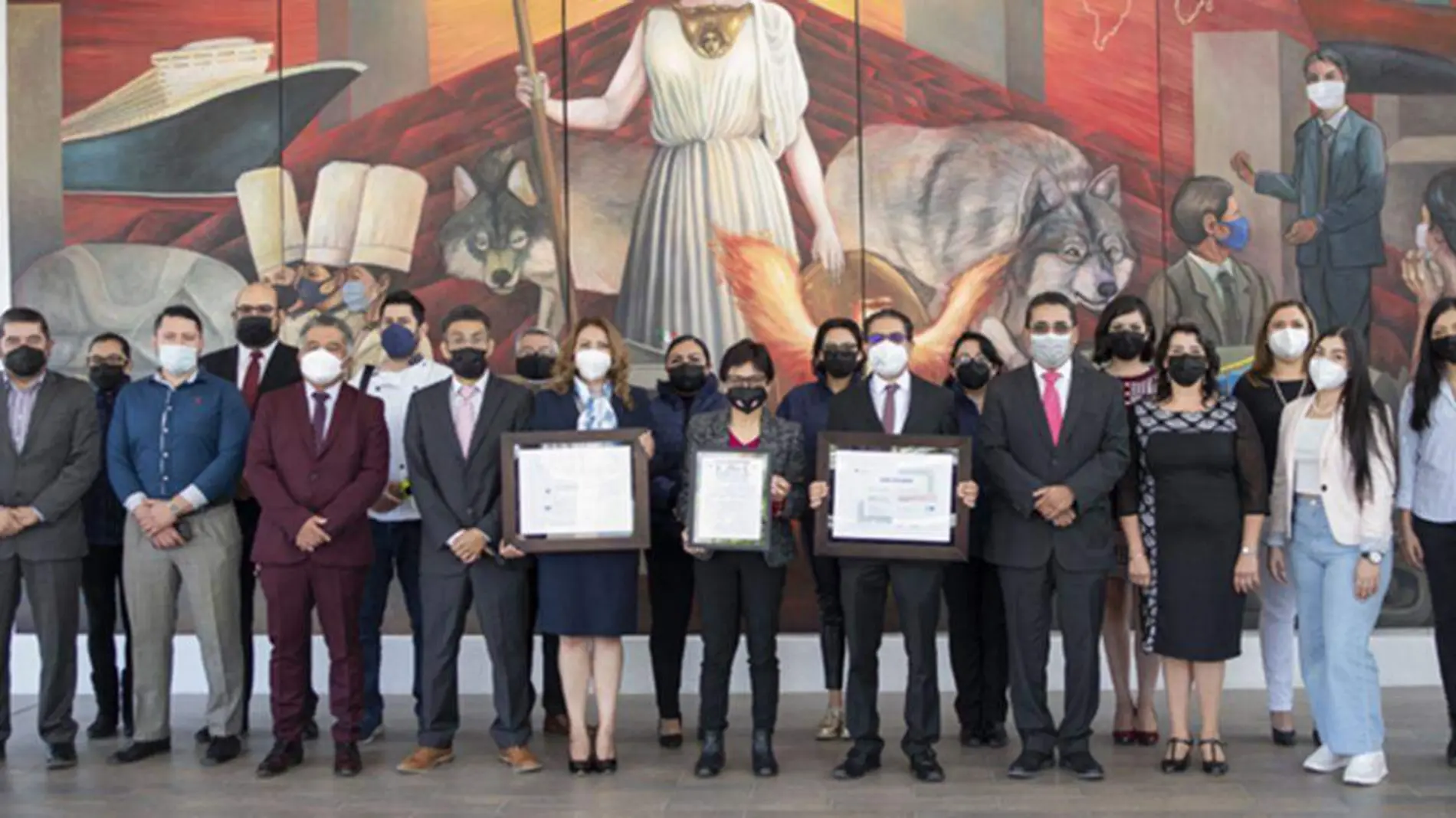 La Facultad de Administración de la BUAP recibió las certificaciones LSQA, Quality Austria y el Certificado Internacional, de conformidad con la norma ISO 9001-2015